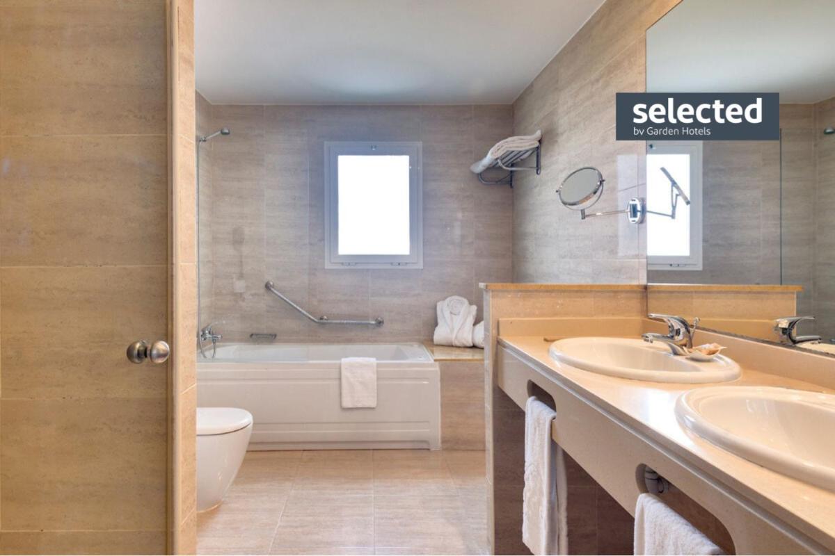Un baño de Garden Playanatural - Adults Only