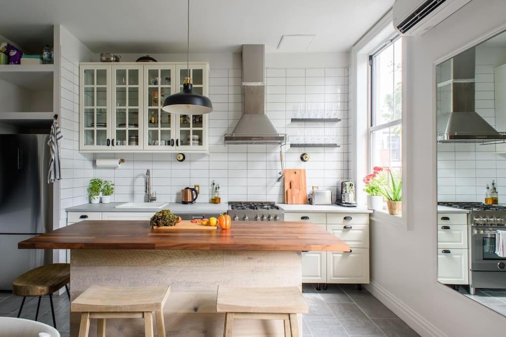 The Dutch House - Housity