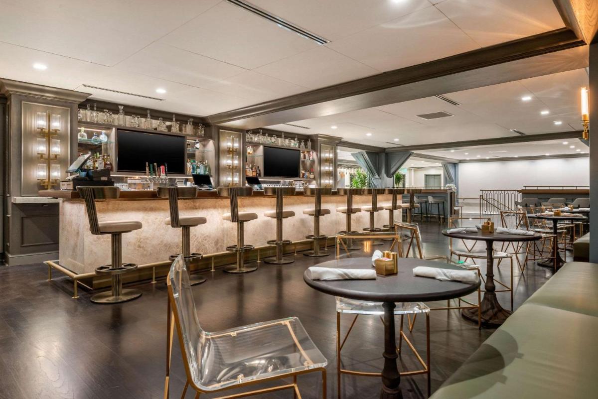 Cambria Hotel Houston Downtown Convention Center - Hizvo