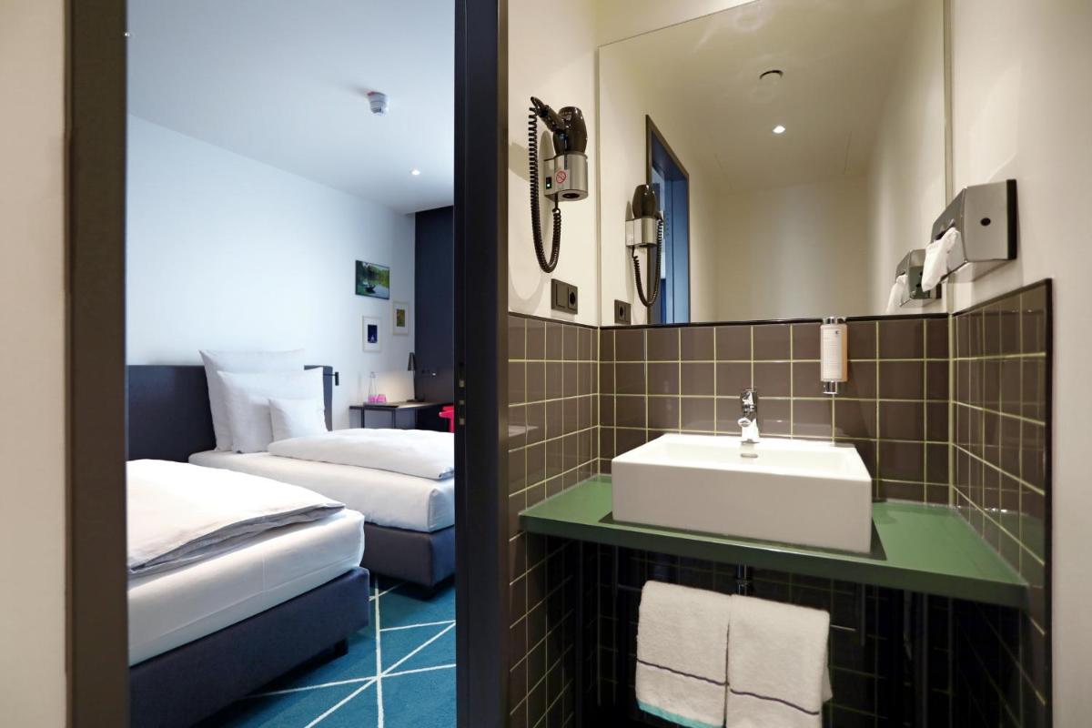 sander Hotel - Housity
