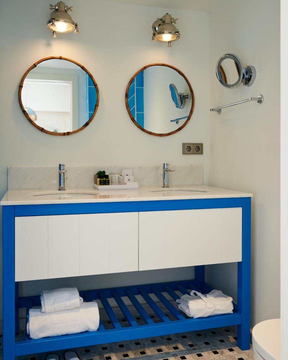 Un baño de Hotel Honucai