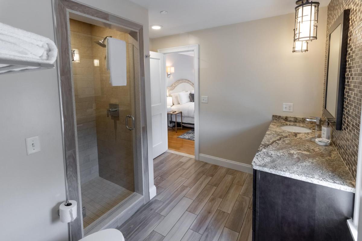 The Newport Lofts - 617 Thames Street - Housity