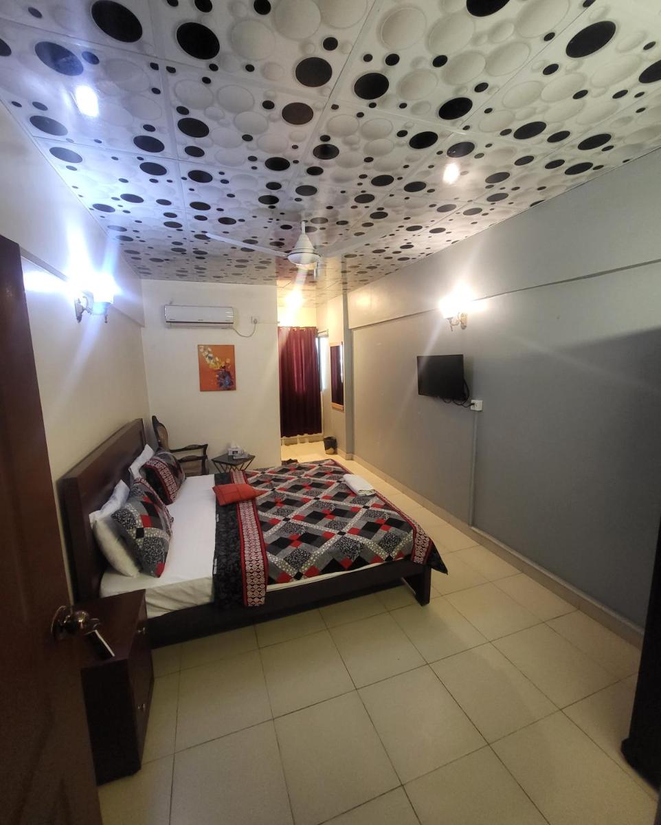 Hotel Rooms DHA - Housity