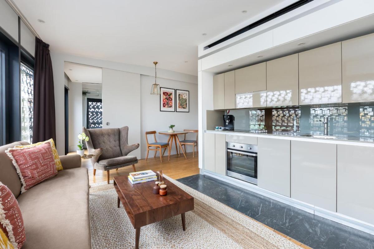 Town Hall Hotel - Shoreditch - Housity