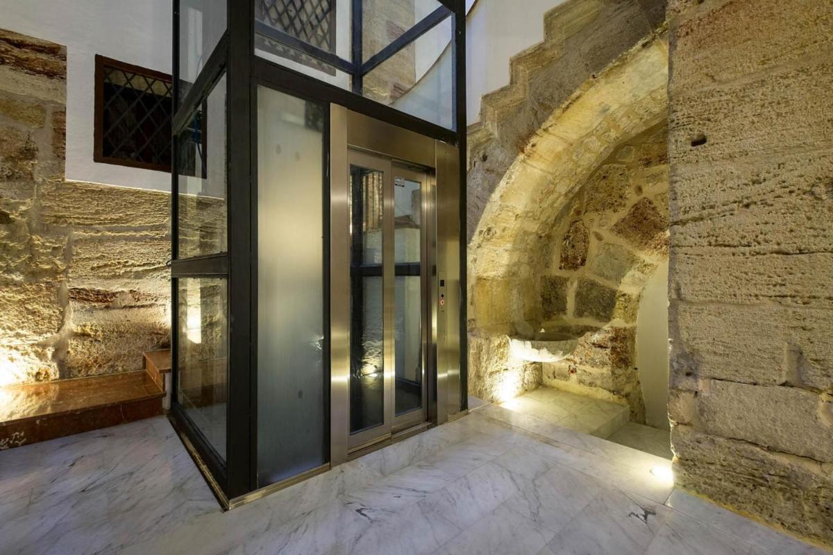 Quattro Canti Apartments - Hizvo