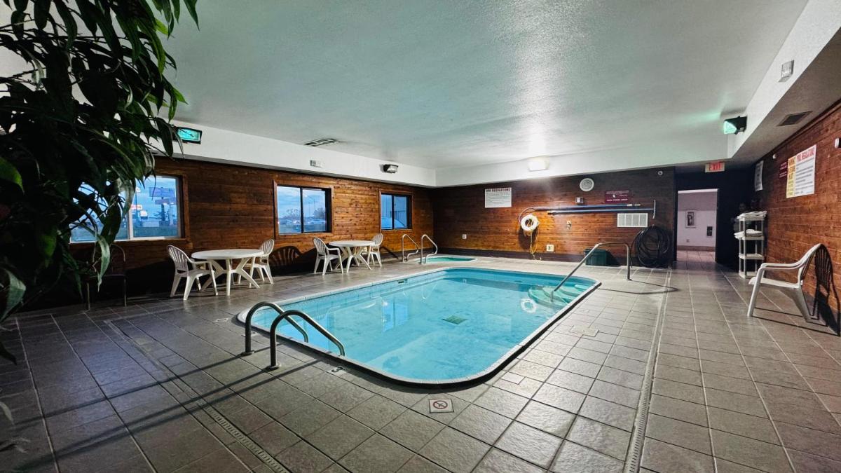 Days Inn by Wyndham North Platte - Housity
