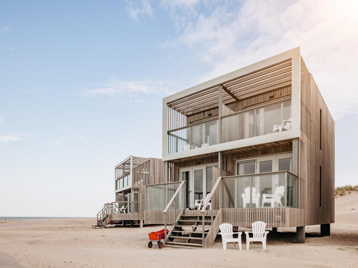 Beach House in a dream location ON the beach - Housity