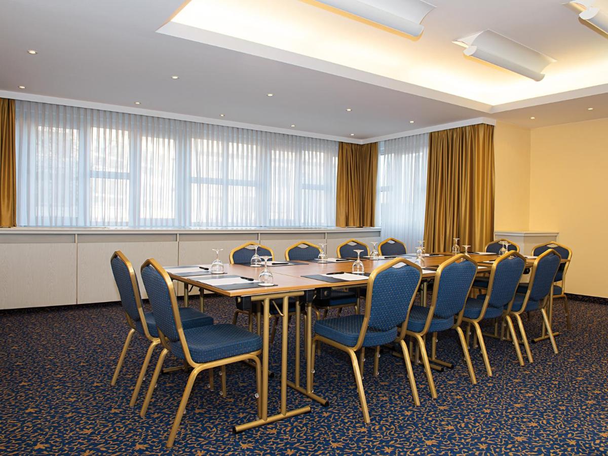 Victor's Residenz-Hotel Saarlouis - Housity