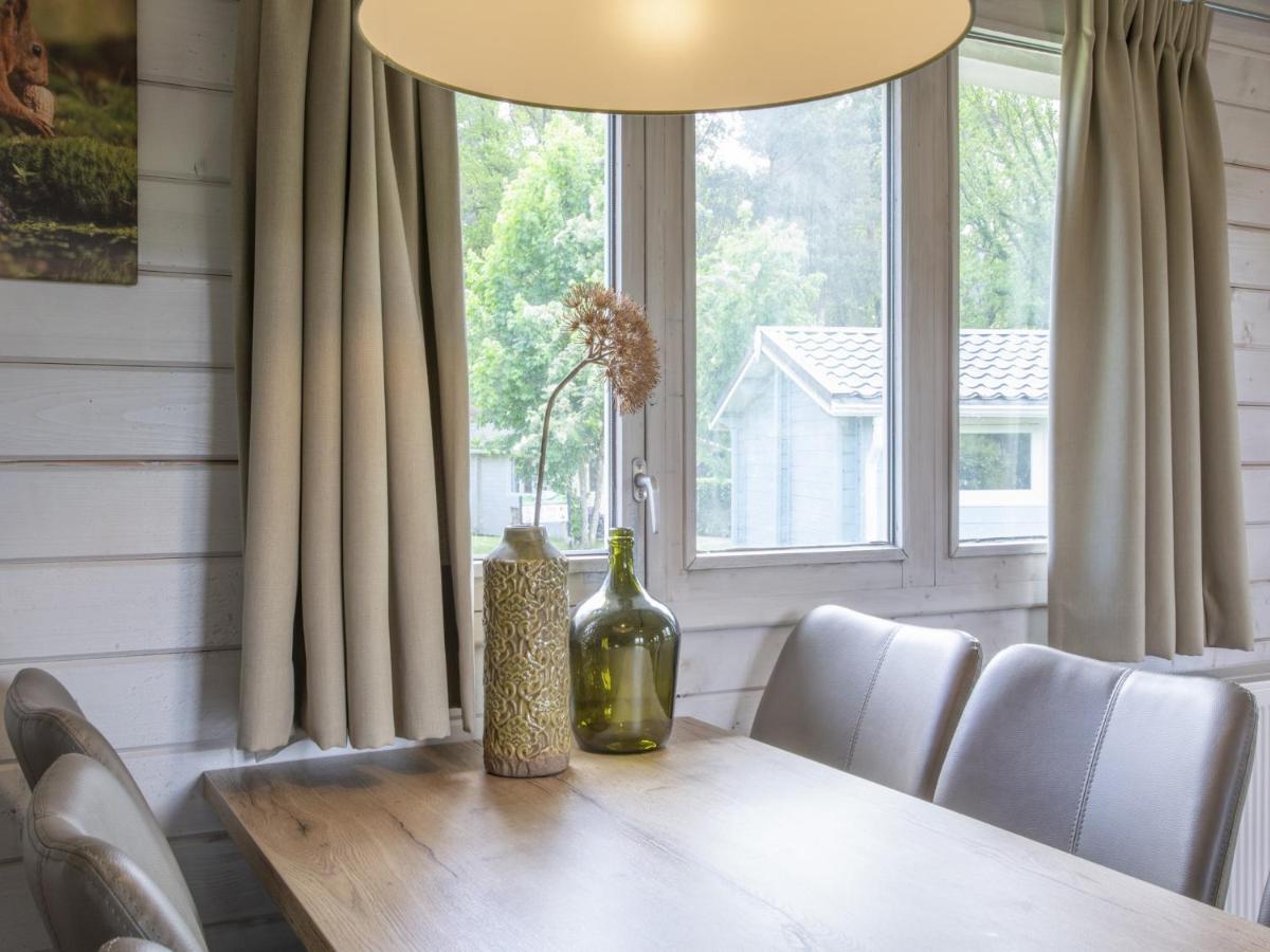 Cosy, wooden, comfortable chalet in a car-free zone - Housity