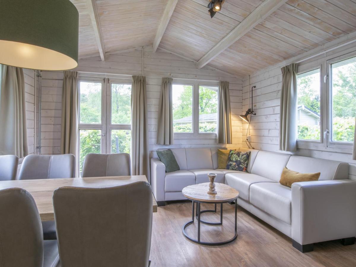 Cosy, wooden, comfortable chalet in a car-free zone - Housity