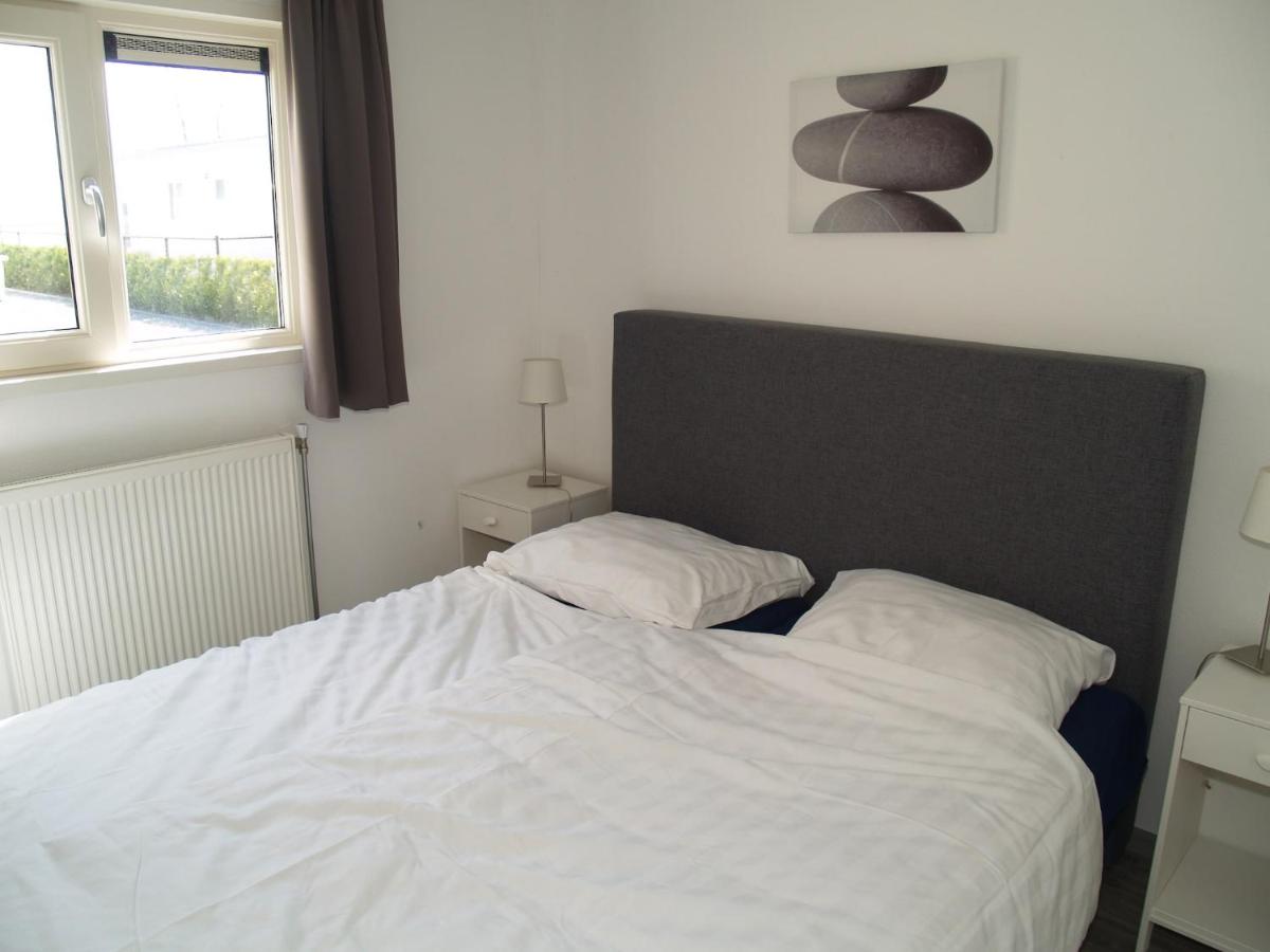 Detached chalet 30km from Maastricht - Housity