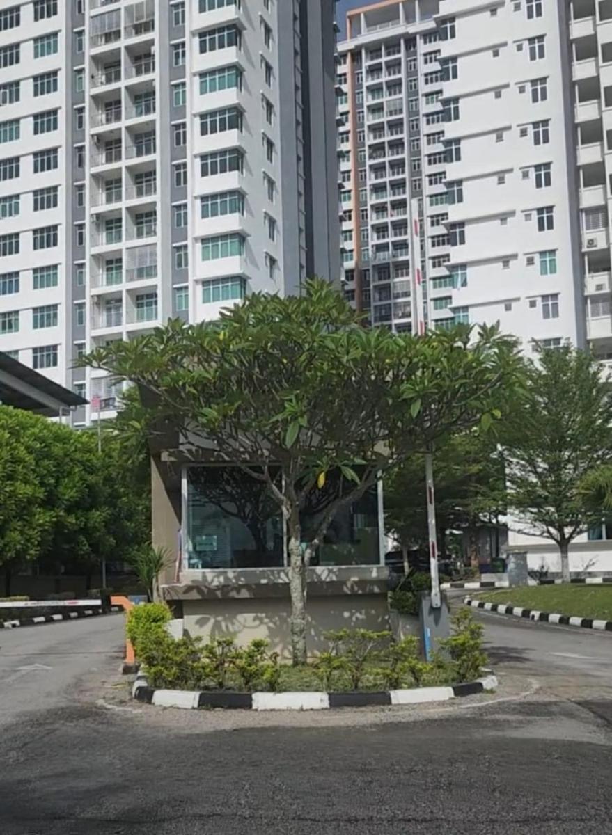 Suitetrails - Muslim Homestay at Meru Ipoh With Swimming Pool & Free Parkings