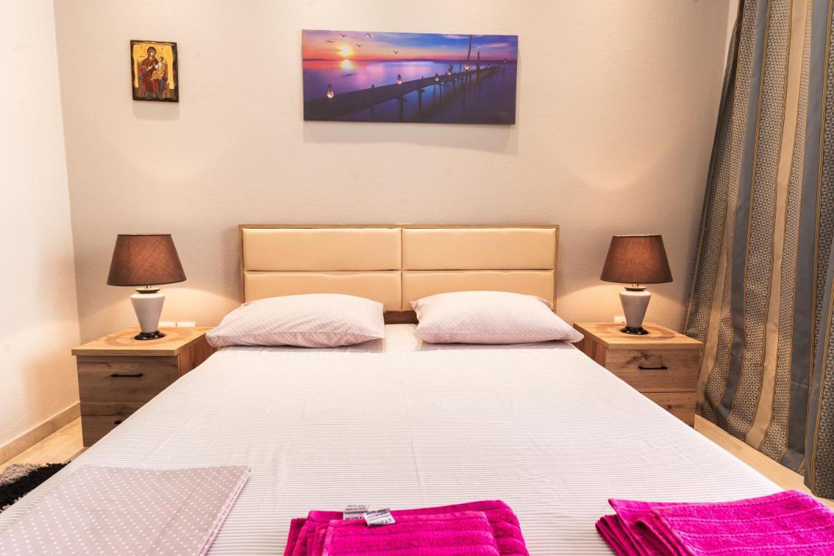 Alimos Apartment - Housity