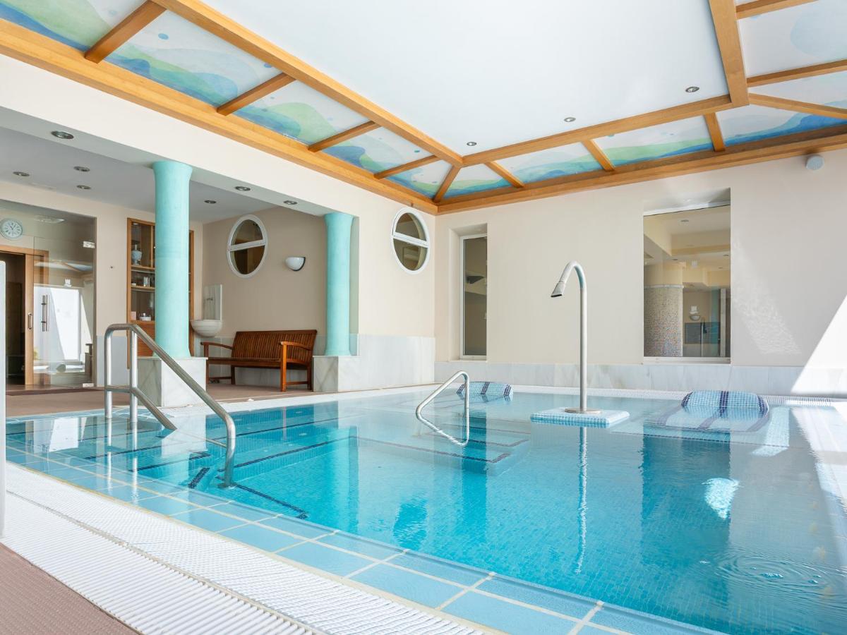 Piscina en o cerca de Hotel Fuerte Conil-Resort