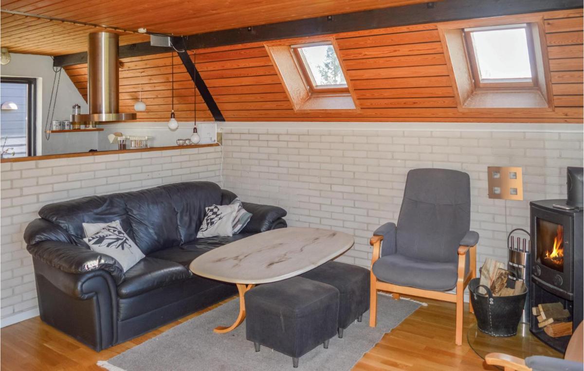 Three-Bedroom Holiday Home In Hadsund - Housity