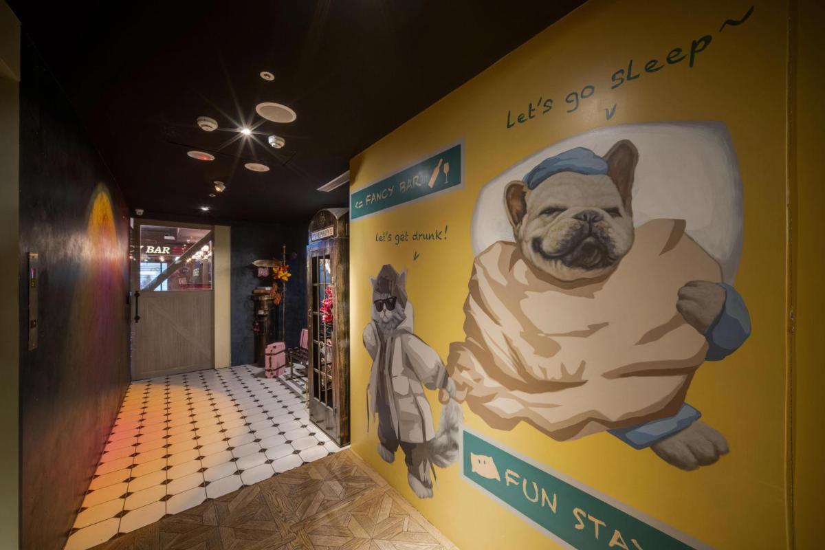 Fun Stay Inn Ximen - Housity
