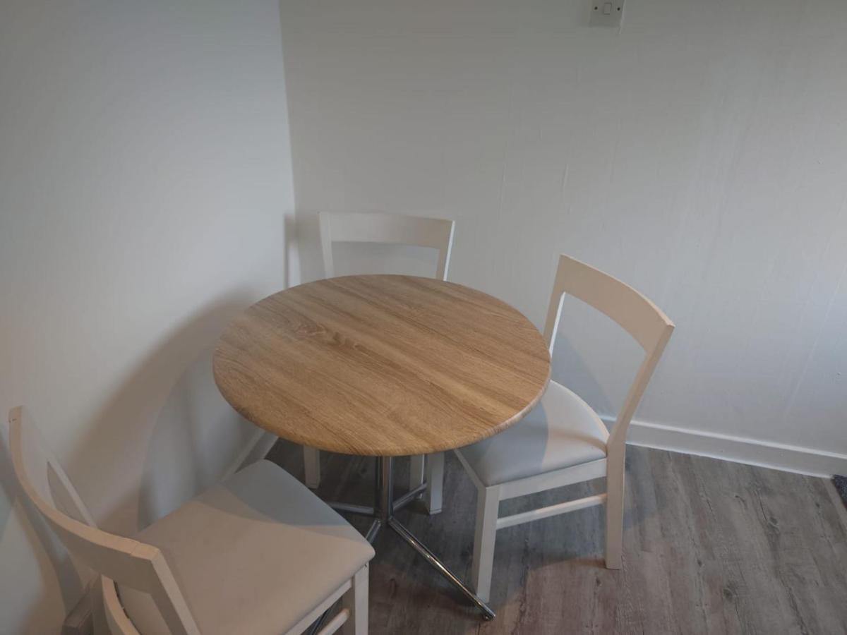 3 bedroom terraced house - Housity