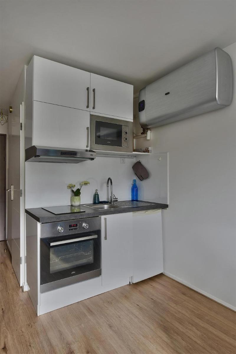 "Monplaisir", parking, canapé-lit neuf confortable, idéal voyages d'affaires et tourisme, proximité commerces, gare, Université Lyon 3 , Tram T2, T4 et C25 - Hizvo