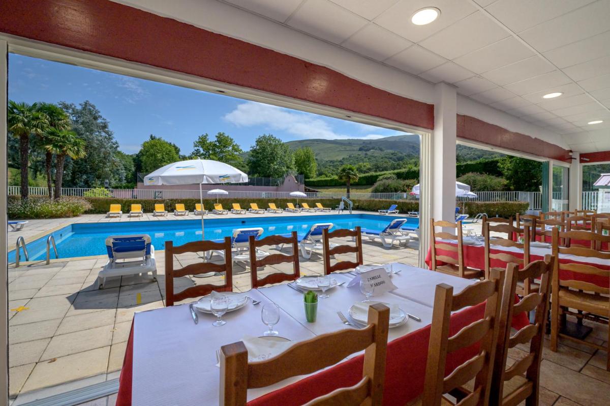 Village Club Le Saint Ignace - Housity