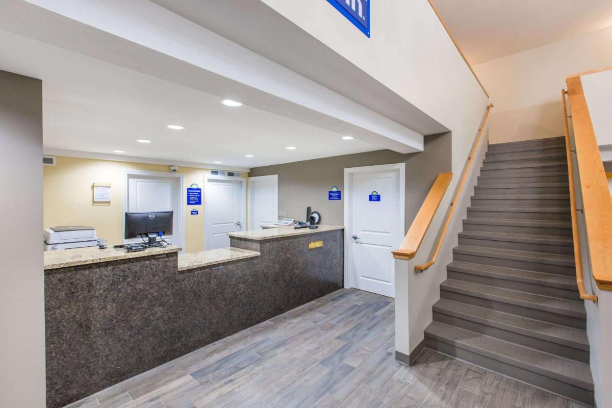 Days Inn by Wyndham Hays - Housity
