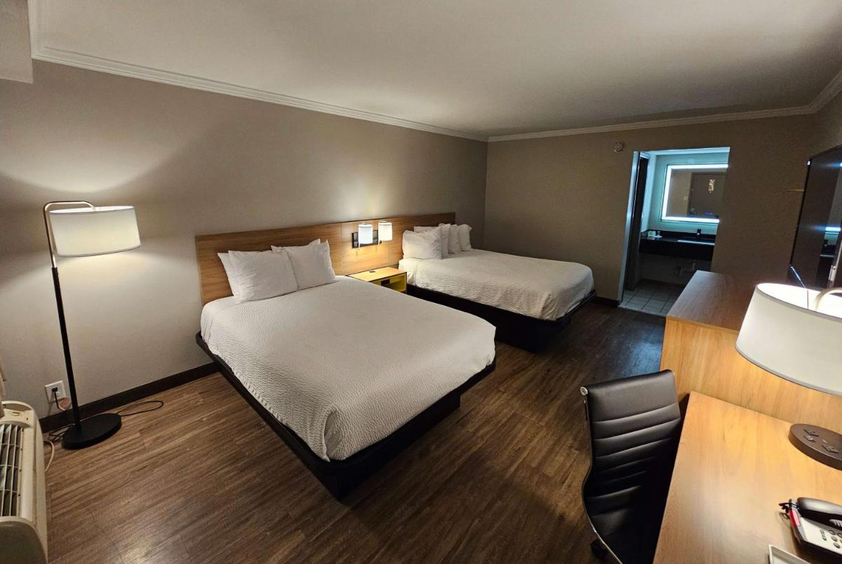 Days Inn by Wyndham Wilmington Brandywine - Housity