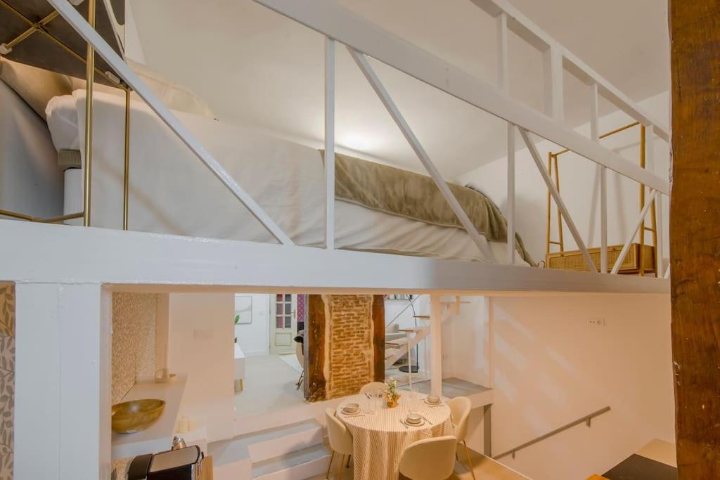 Luxury Apartment in the Center - Housity