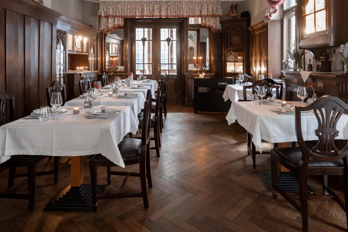 Hotel Weisses Haus - Housity