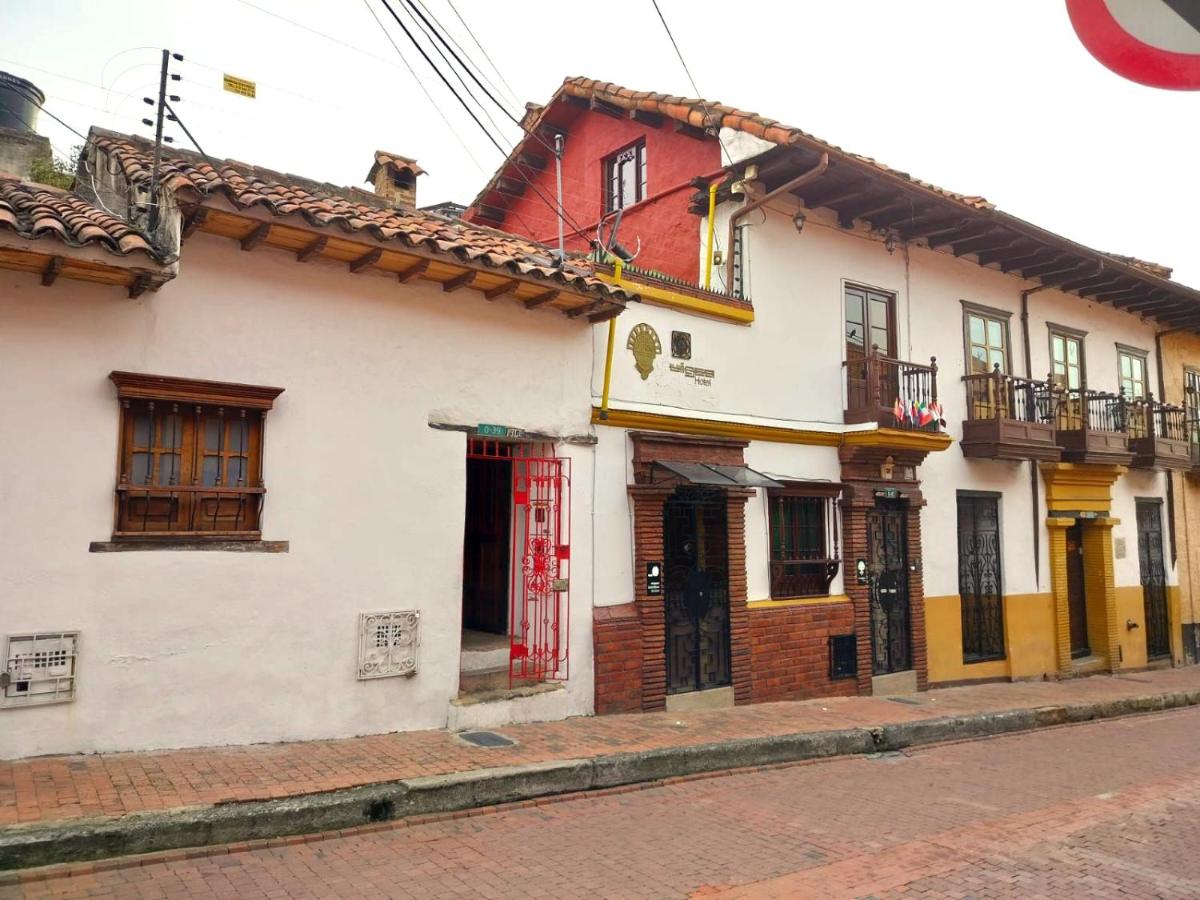 Laurel Candelaria Sweet Homes - Housity