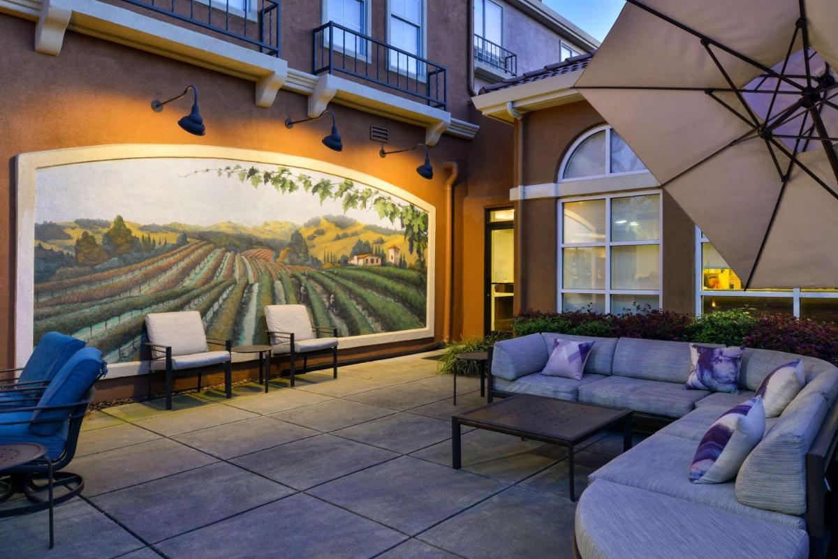 Hilton Garden Inn Napa - Hizvo