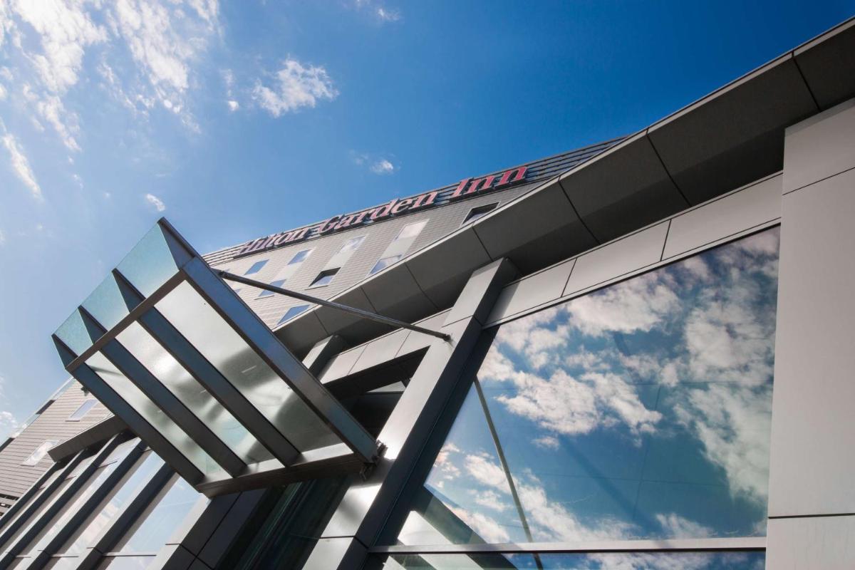 Hilton Garden Inn Krakow - Housity