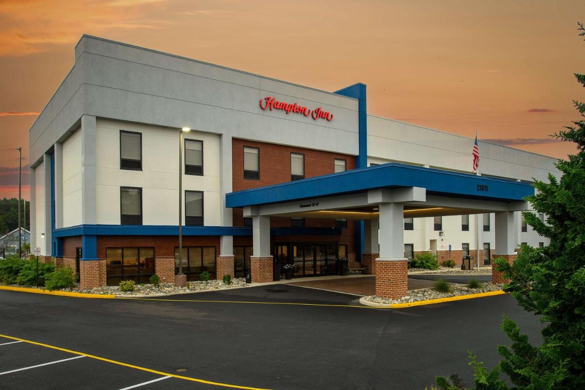Hampton Inn Seaford - Housity