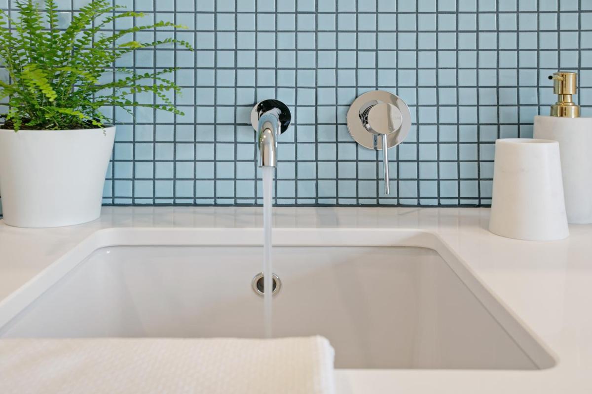 Clayton Serviced Apartments - Housity