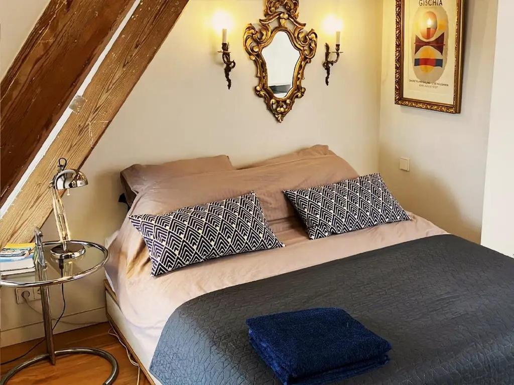 Canal View B&B Amsterdam - Housity