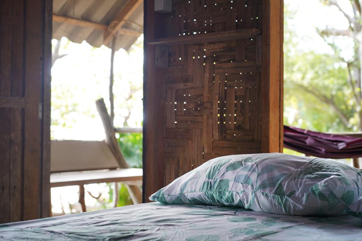 Secret Beach Bungalows - Housity