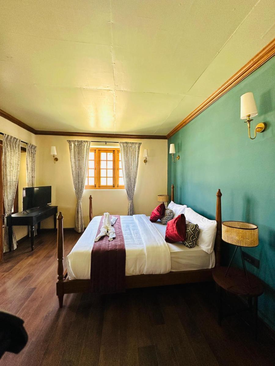 Mowbray House Resort - Housity