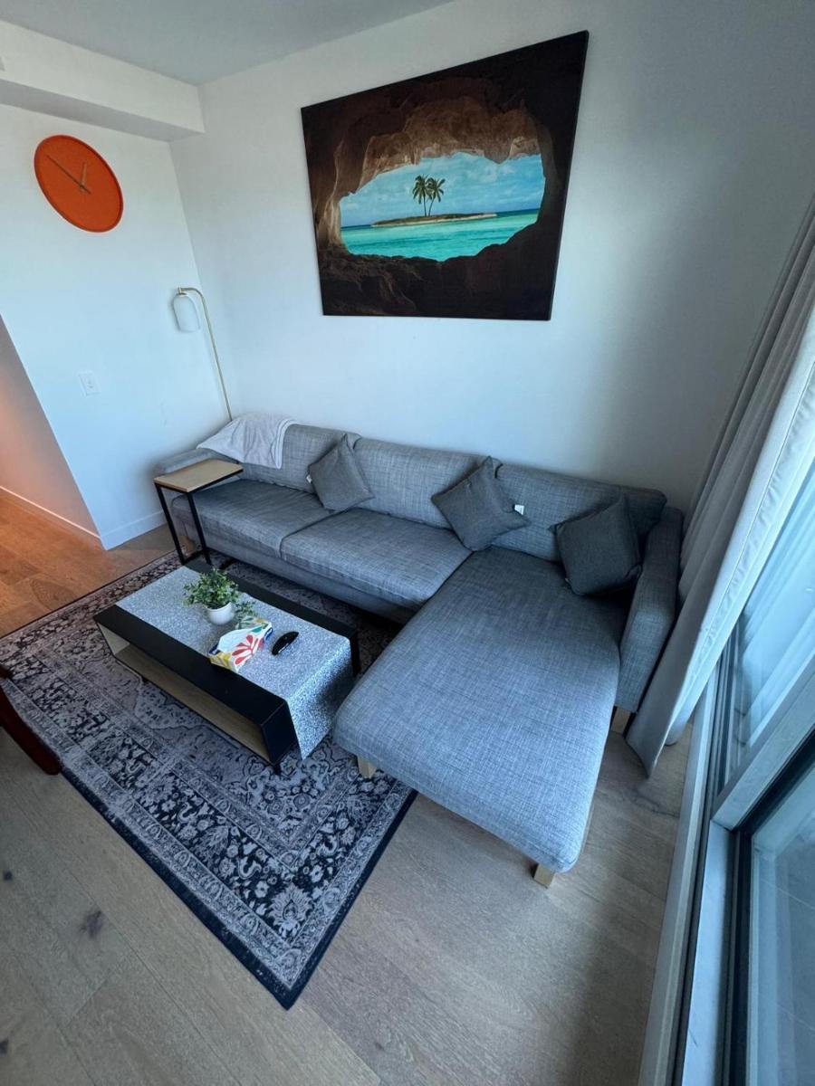 Southbank 1Bed apt on 20F with great view,gym,pool - Hizvo