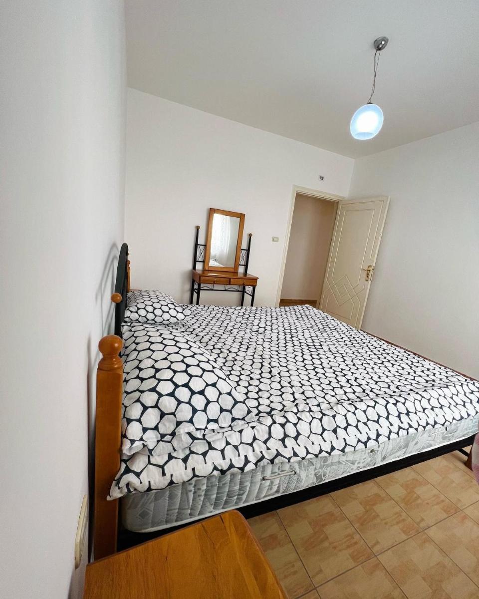 Suitetrails - Furnished Apartment for Rent in Abdoun 200sqm