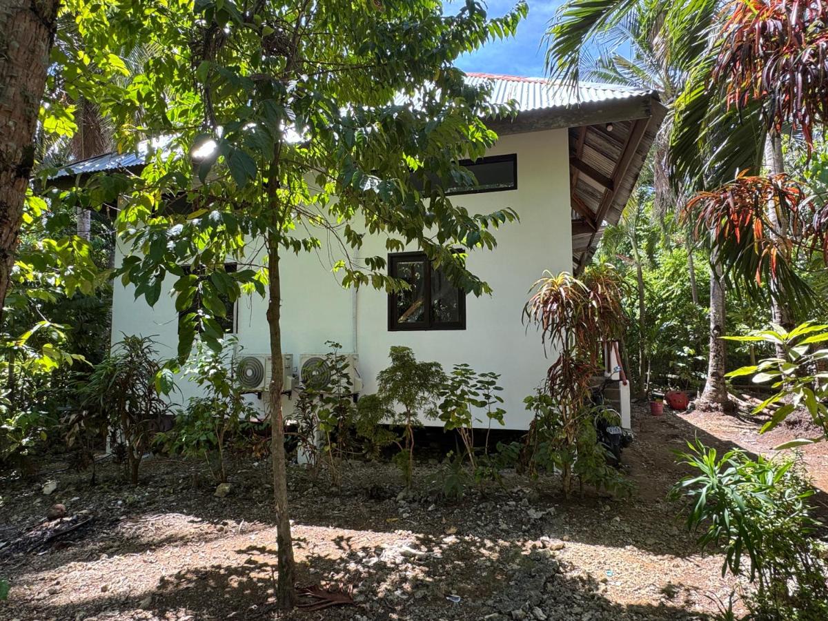 Suitetrails - Kagana Villa RM2