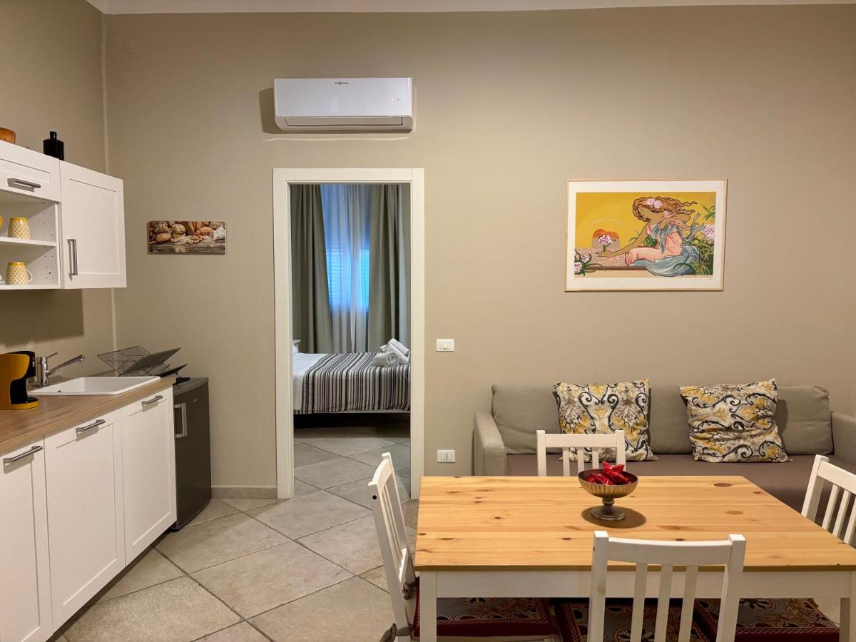 Goodstays - Flats with Terrace & Balcony - Housity