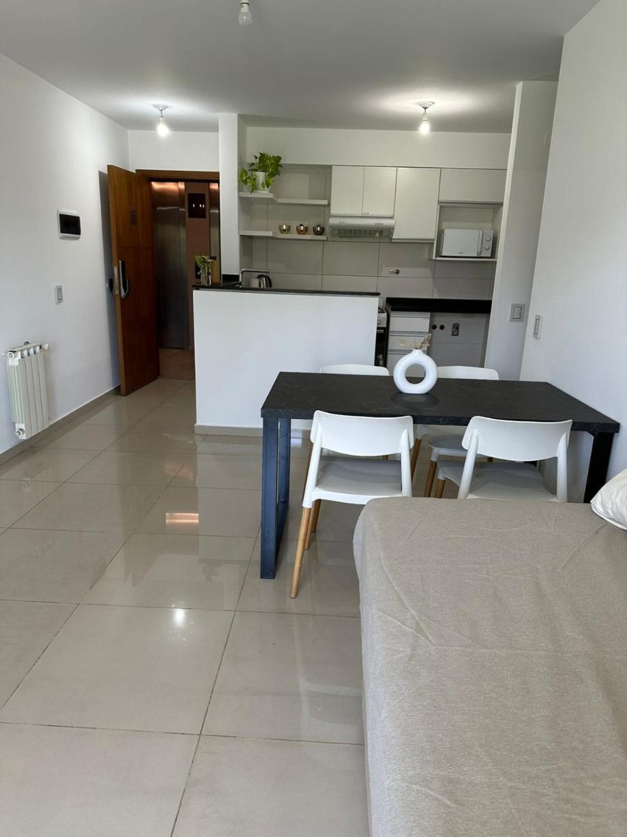 Em Departamento Amoblado Cordoba - Housity