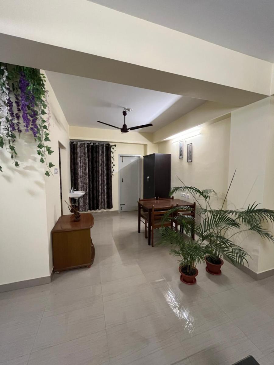 The Bloomingvine - Housity