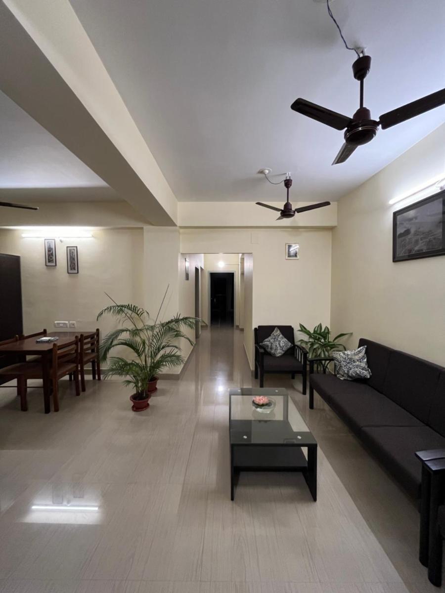 The Bloomingvine - Housity