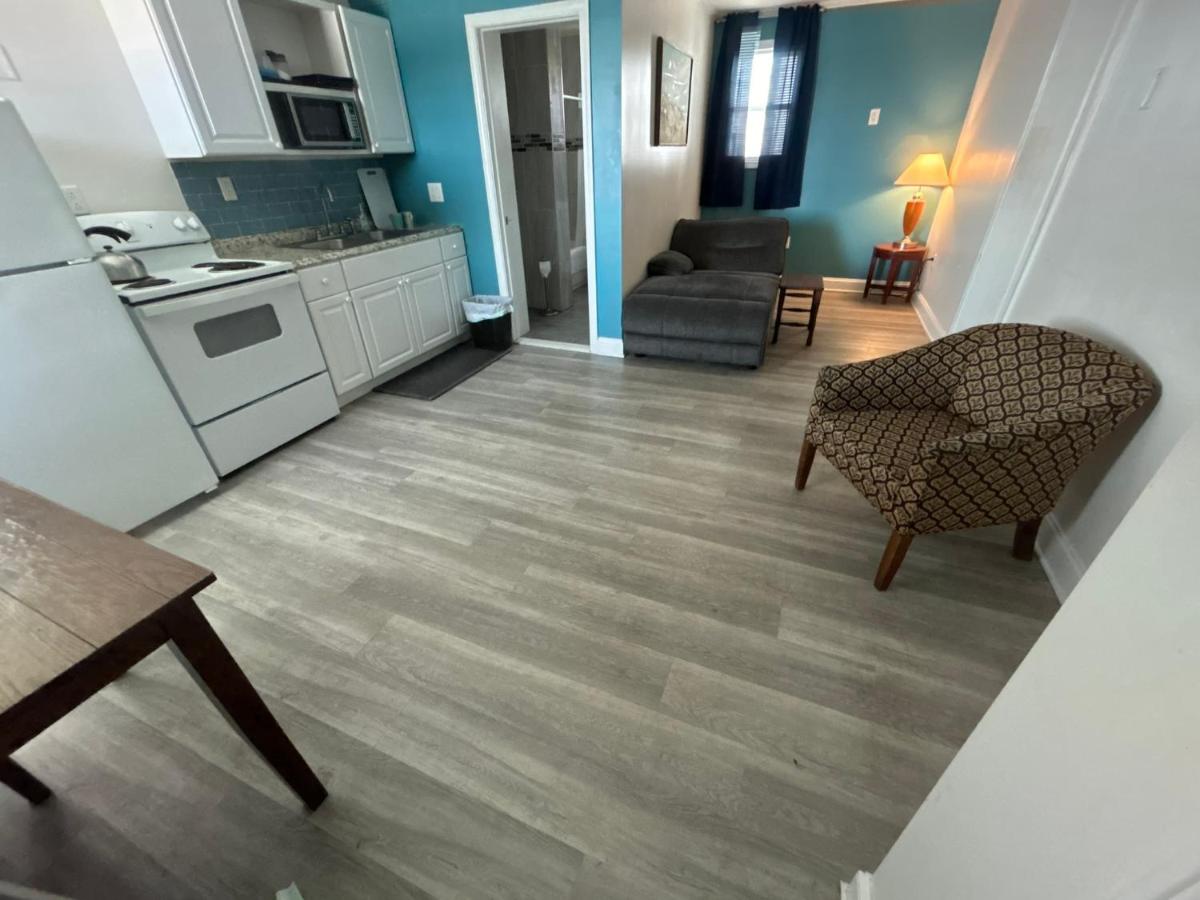 Thames Inn and Marina - Housity