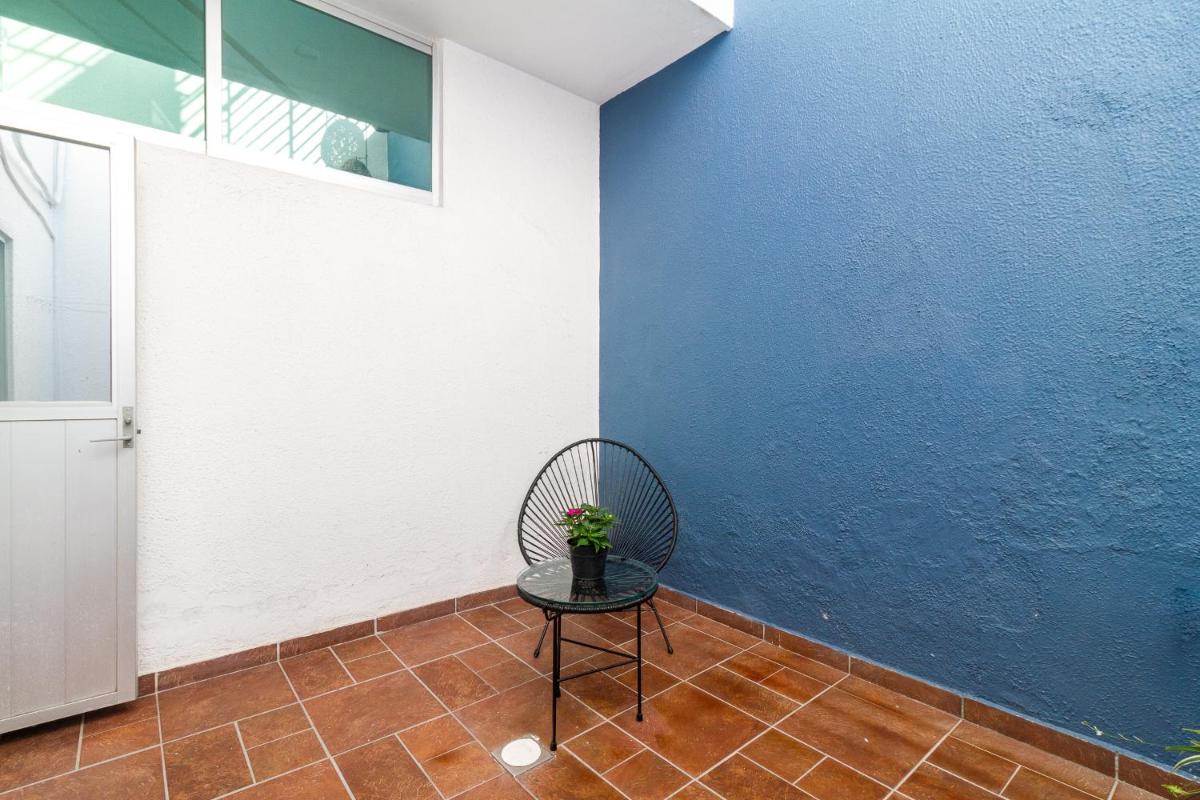 CASA Azul Turquesa Excelente Ubicacion Facturamos - Housity