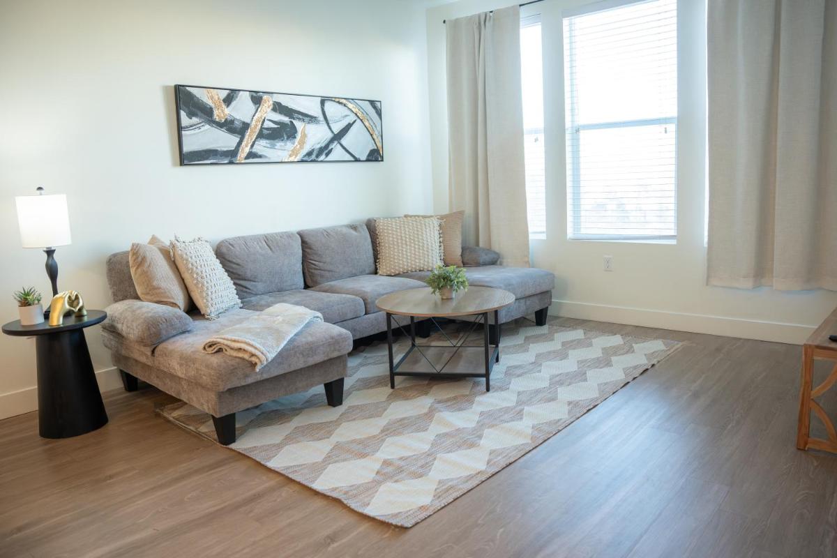 Delta Center Downtown Retreat - Housity