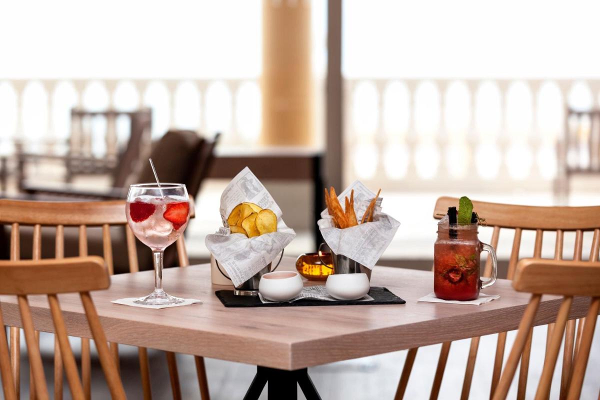 Bebidas em Praia D'El Rey Marriott Golf & Beach Resort