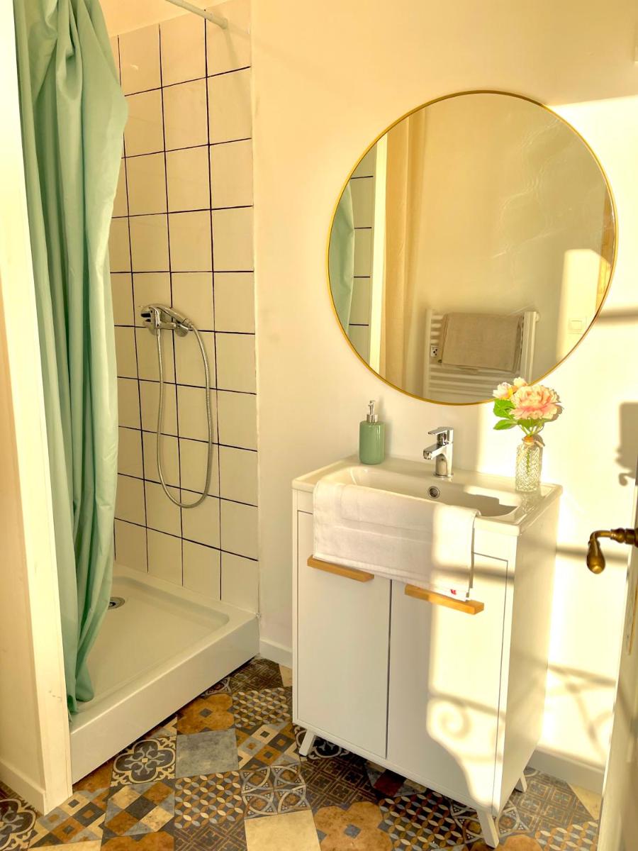 Studio atypique centre Vivonne - Housity