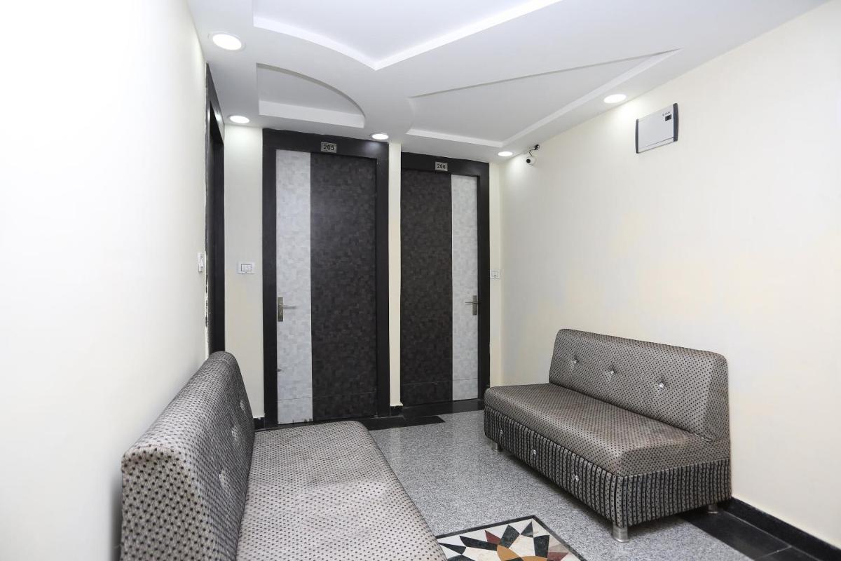 Laxmi Guest House - Housity