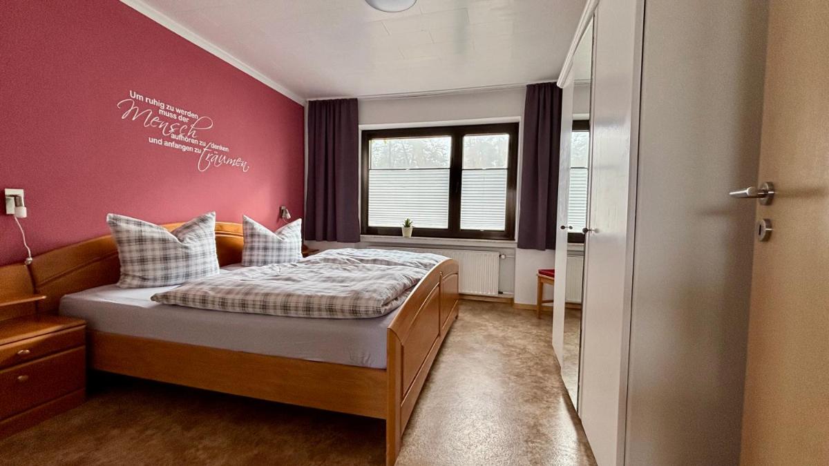 Ferienwohnungen Hoefchen - Housity
