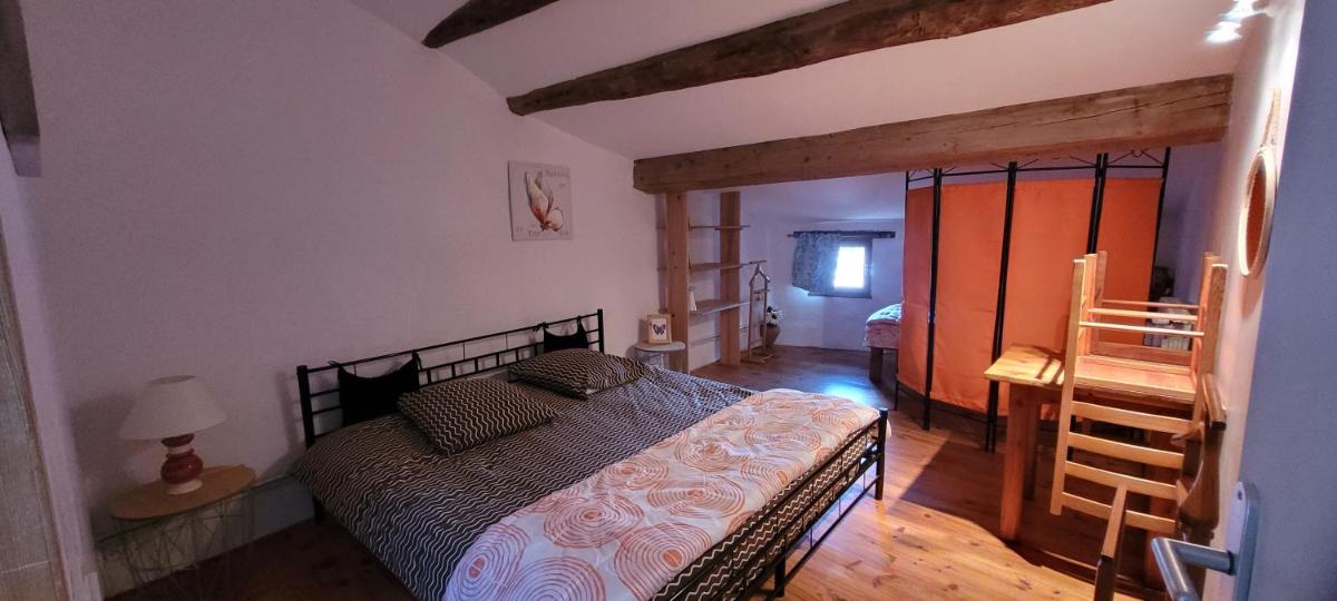 Grande maison de montagne rénovée, du charme - Housity